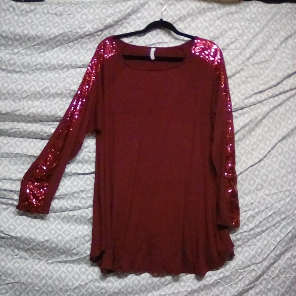 2x P & Rose boutique long sleeve shirt wine color